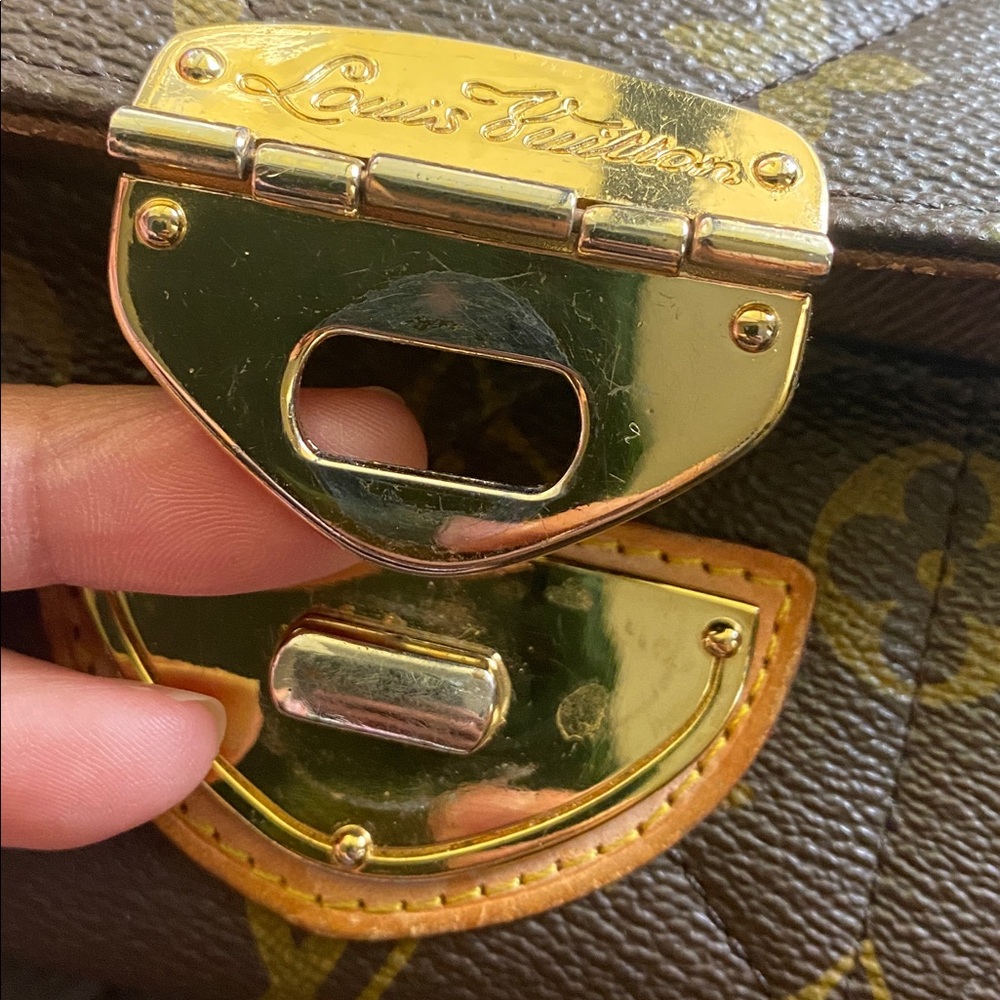 Louis Vuitton 100% Authentic Vintage Brown and Gold Clutch Long Wallet - Picture 8 of 11